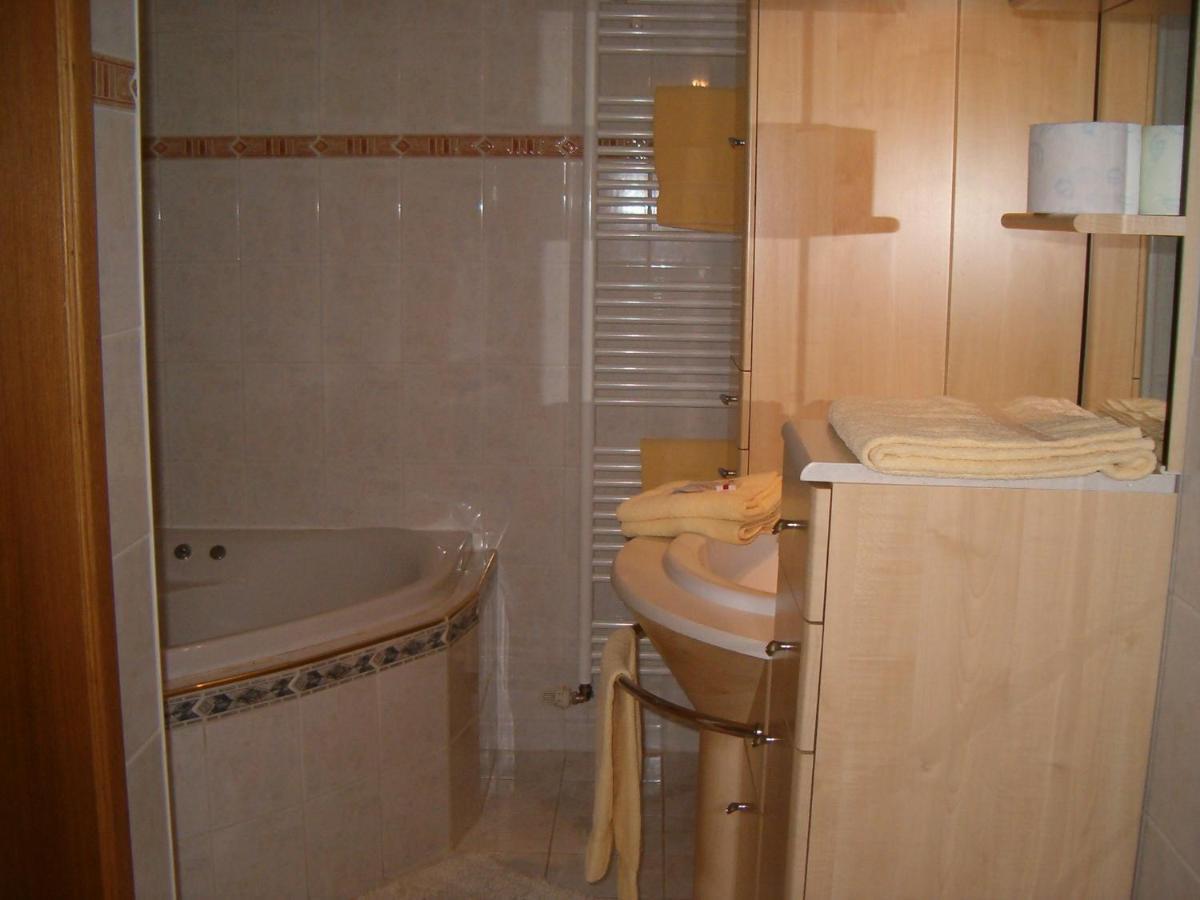 B&B Nord Sud Salmchâteau Oda fotoğraf